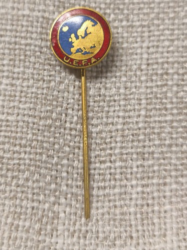 Distintivo spilla pin badge - distintivo,