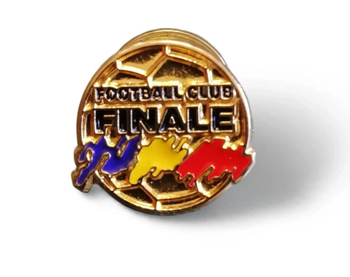 Pin spilla football club - football,