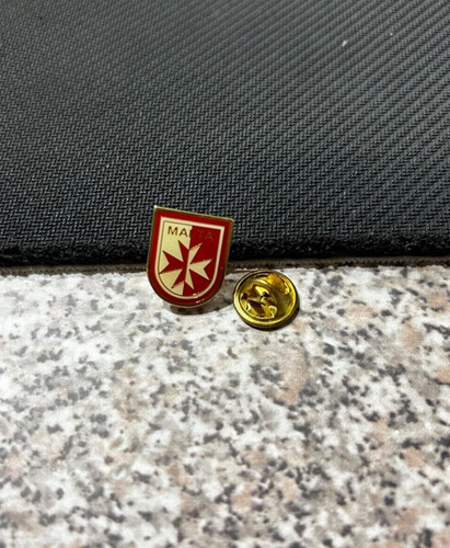 Spilla pin badge distintivo - spilla,